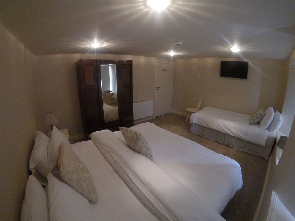 The Townhouse Bed & Breakfast Milltown Malbay Eksteriør bilde