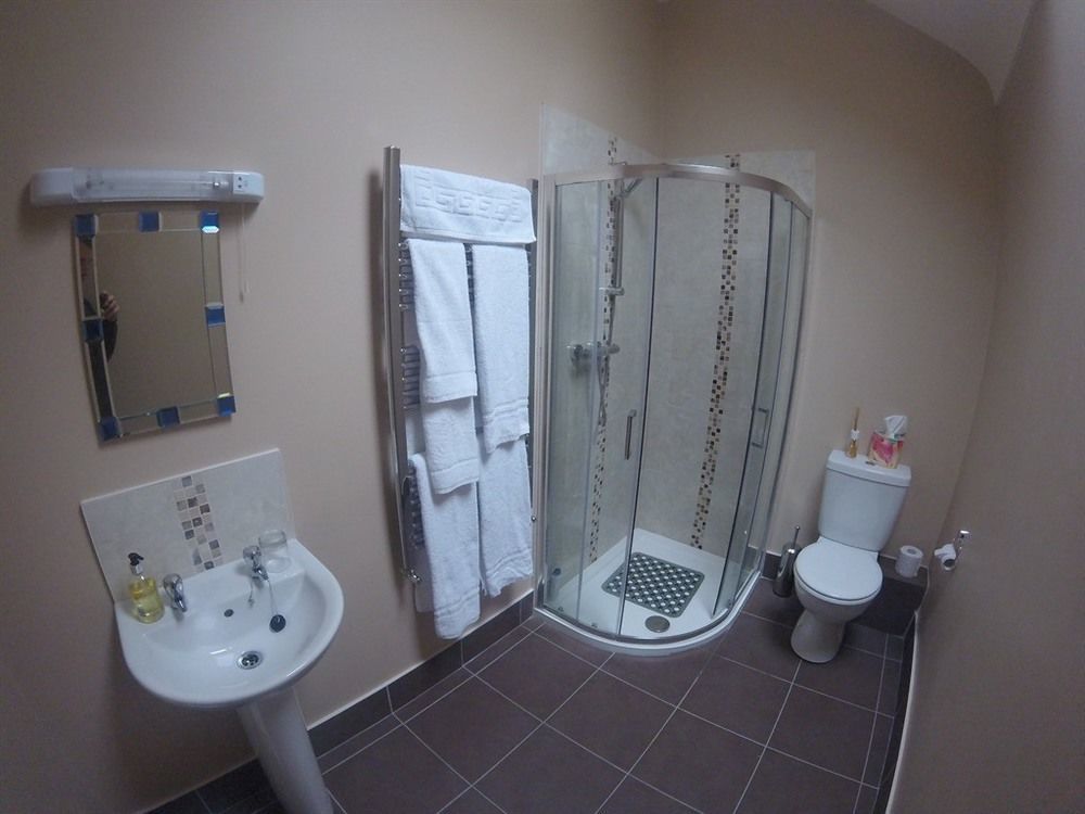 The Townhouse Bed & Breakfast Milltown Malbay Eksteriør bilde