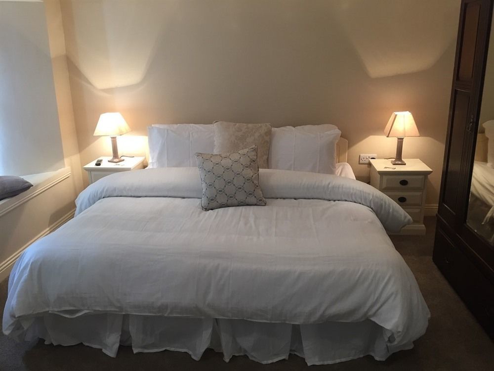The Townhouse Bed & Breakfast Milltown Malbay Eksteriør bilde